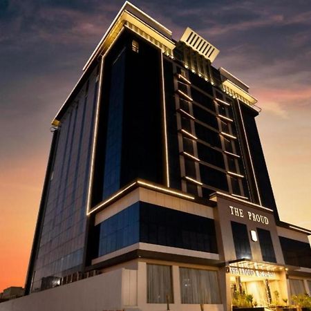 The Proud Hotel Эль-Хубар Экстерьер фото