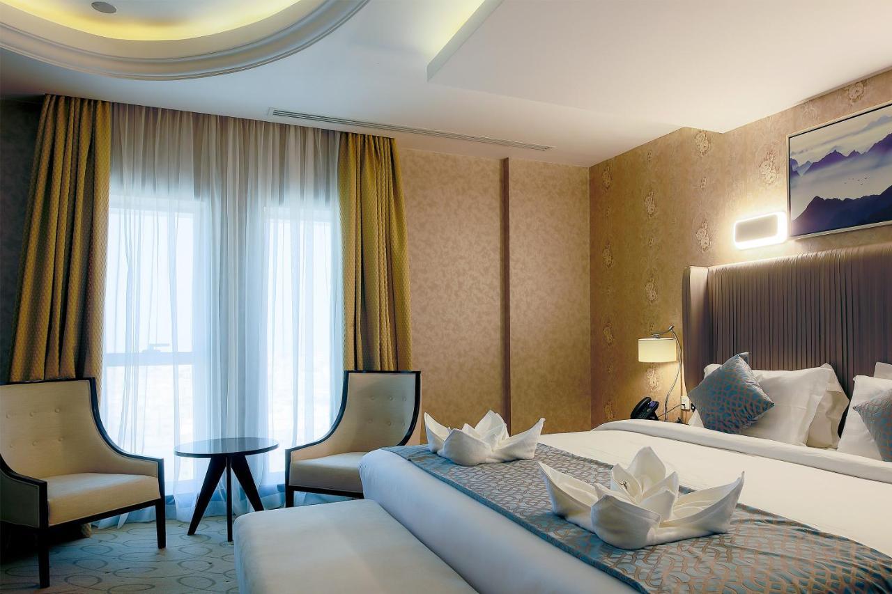 The Proud Hotel Эль-Хубар Экстерьер фото
